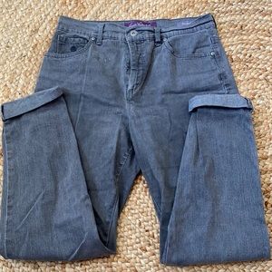 gray tapered gloria Vanderbilt jeans
